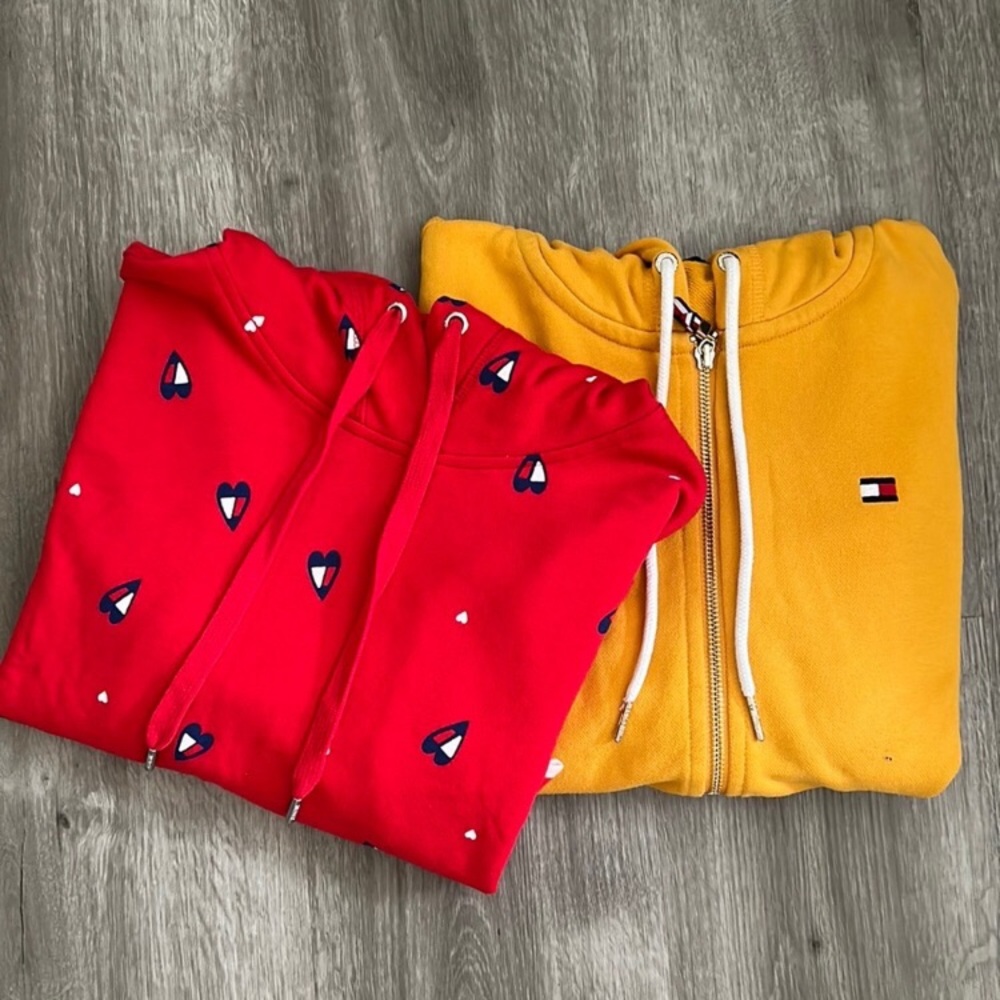 🎄FIRM PRICE🎄 2 pieces Tommy Hilfiger jacket bundle sale XS
